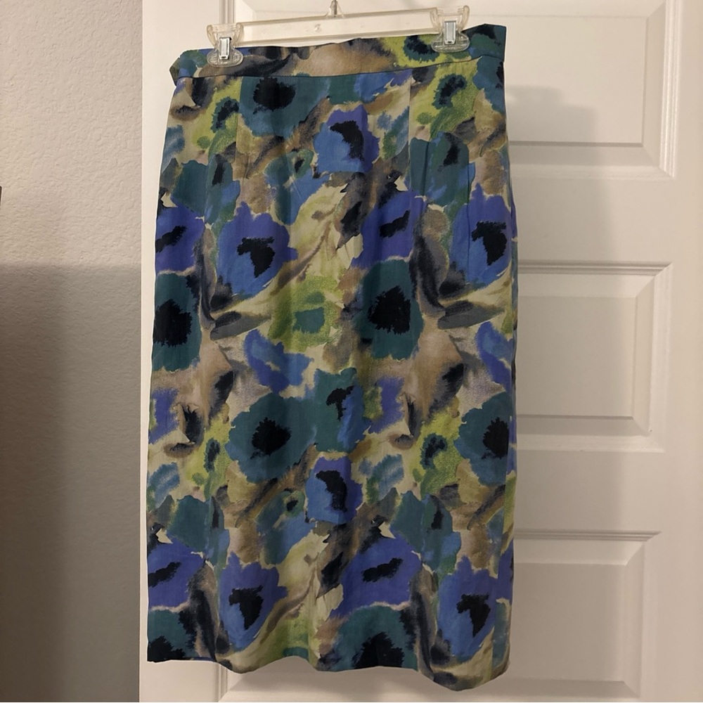 VTG Geiger Austria 100% Silk Watercolor Floral Midi Pencil Skirt  EU 42 US 12 - Picture 2 of 16